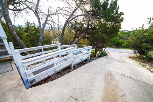 'Casa del Arbol' (Tree house) for 14 Guests image 7